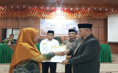 Leni Elfida Resmi Jabat Plt. Kepala MAN Kota Solok, H. Amril Tantang Orbitkan Siswa ke PTN Favorit